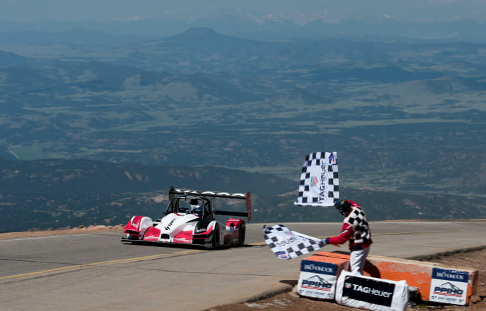 Tag Heuer, partenaire de Pikes Peak.
