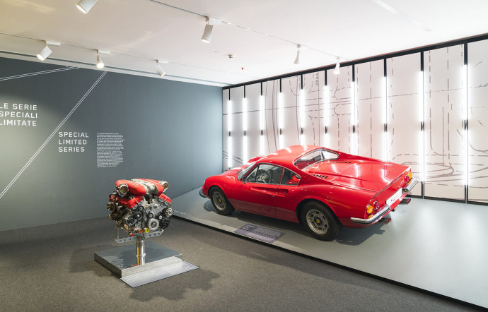 Le musée Ferrari, fondé en 1990 par Dino Ferrari, est à Maranello, à côté du site industriel de la marque