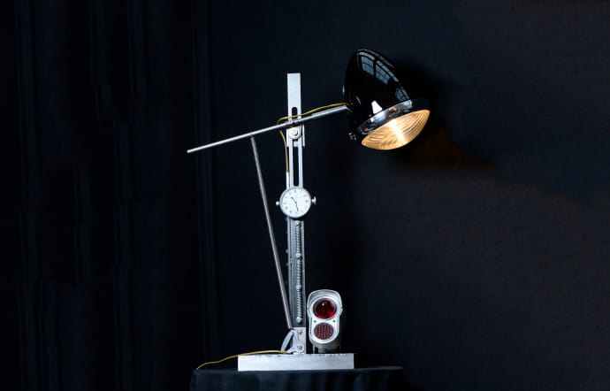 L’une des lampes conçues par 3 GJB 17.
