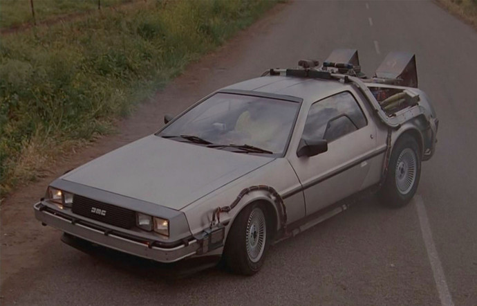 Retour vers le futur, DeLorean.
