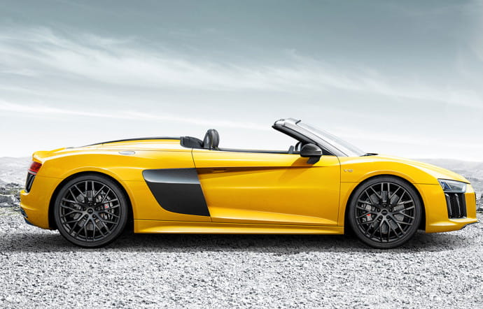 Audi R8.