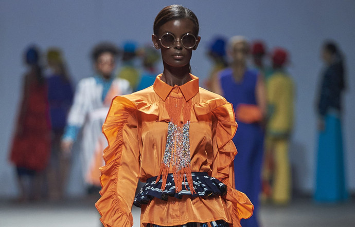 Le secteur de la mode est très actif à Dakar. En témoigne Adama Paris, créée par Adama Ndiaye, à l’initiative de la Dakar Fas hion Week.