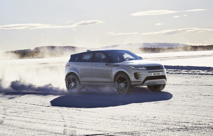 Le Range Rover deuxième génération prend des airs de Velar… en mieux proportionné ?