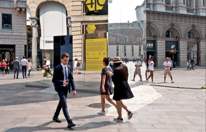 Avec ses nouveaux quartiers, son dynamisme économique et culturel, sa vie étudiante, la cité lombarde est devenue une ville moderne où il fait bon vivre et travailler.