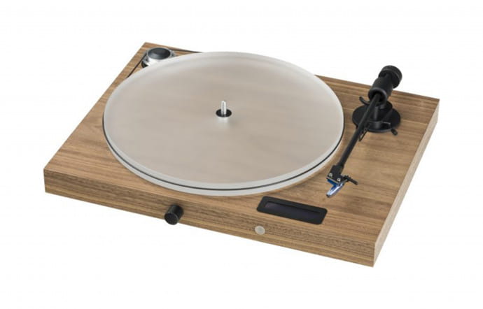 Pro-ject Juke Box S2, 699 €.