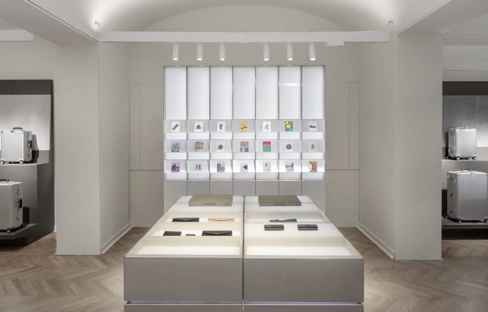 RIMOWA Berlin Kurfürstendamm 53, www.rimowa.com