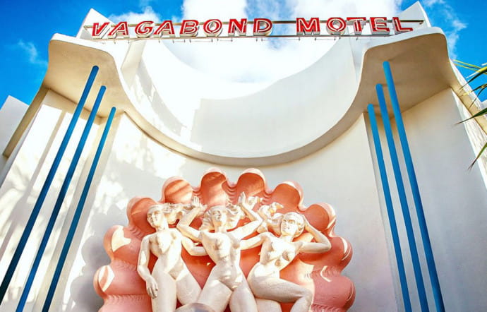 7301 Biscayne Boulevard. Tél. +1 (305)-400-8420. www.thevagabondhotelmiami.com