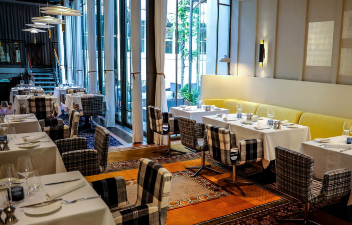 18, place d’Armes. Tél. +352 27 47 37 41 1. www.hotel-leplacedarmes.com