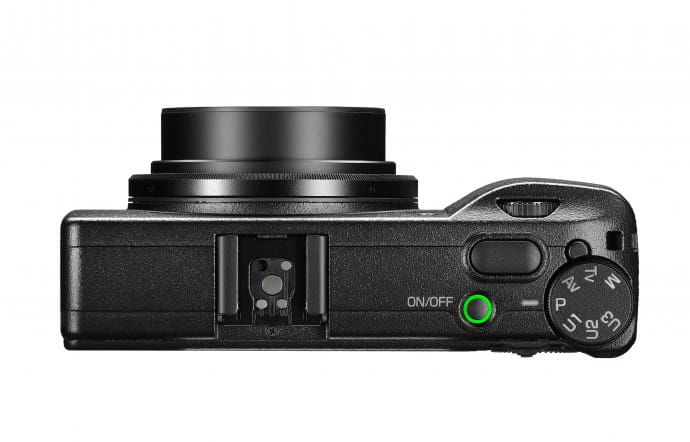 Le GR III fait valoir son format ultra-compact.