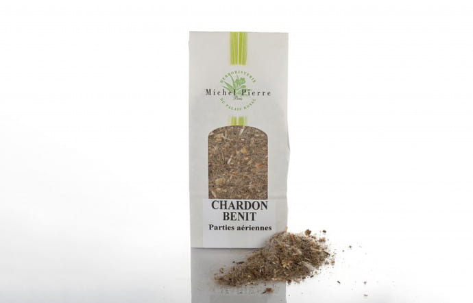 En infusion : laisser infuser de 1,5 à 2 g de fleurs séchées dans 150 ml d’eau, pendant 3 à 5 min maximum. Filtrer et boire trois tasses par jour. Chardon béni en vrac, herboristerie du Palais Royal, 9 € les 100 g.