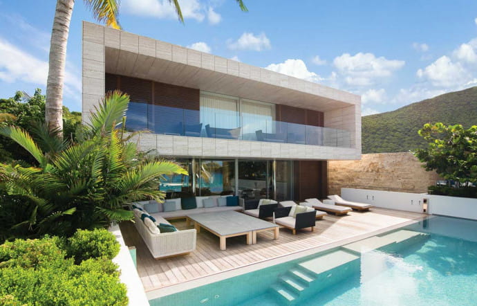 Depuis peu, Le Collectionist a ajouté Saint Barth à son catalogue.