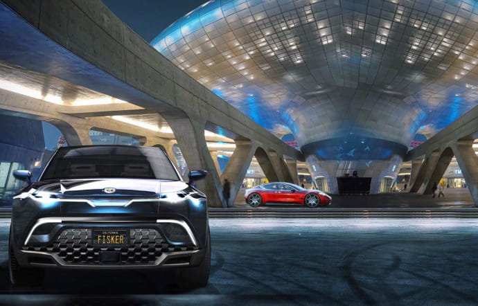 Au premier plan, le SUV Fisker, derrière la berline EMotion.