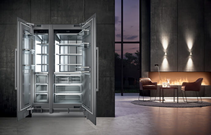 Monolith, Liebherr 10 000 € environ.