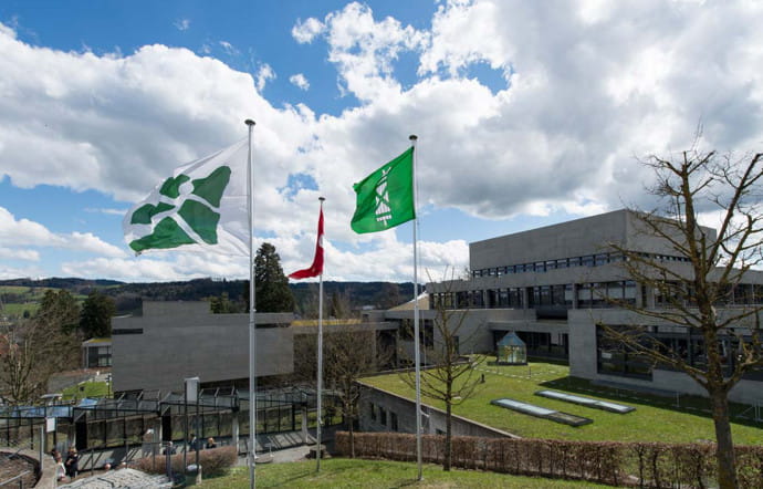 L’université a réussi à bâtir une notoriété internationale et une réputation d’excellence grâce à son master en « Strategy and International Management ».