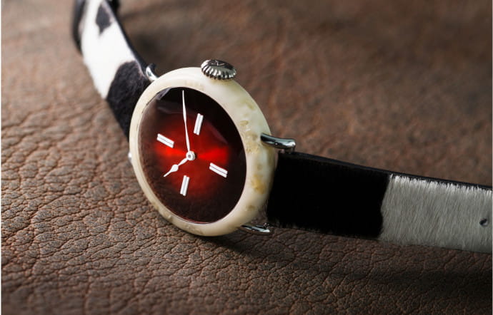 La première montre en fromage : la Swiss Mad Watch par H. Moser & Cie.
