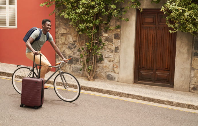 Away ouvrira 50 nouvelles boutiques d’ici 3 ans.