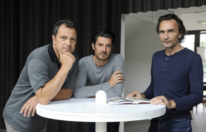 Aurel Aebi, Armand Louis et Patrick Reymond forment l’Atelier Oï.