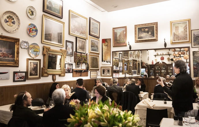 La cuisine constitue une activité importante. En témoigne le grand nombre de commerces dédiés, notamment de restaurants…