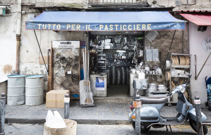 La cuisine constitue une activité importante. En témoigne le grand nombre de commerces dédiés, notamment de restaurants…