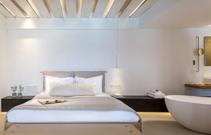 Agios Ioannis. Tél. +30 22890 26292. www.bill-coo-hotel.com / www.lhw.com