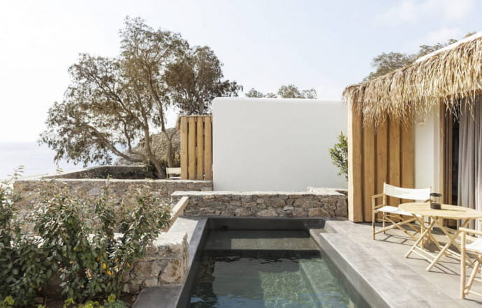 Kalafatis, Loulos, Ag. Anna. Tél. +30 228 907 2600. www.thewildhotel.com