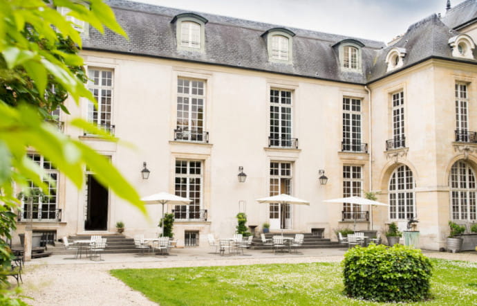 L’Hôtel de Marle abrite l’Institut suédois, à Paris.