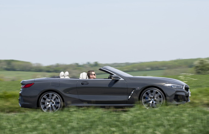 Lire l’article : On a testé la BMW Série 8 Cabriolet sur les routes de Provence