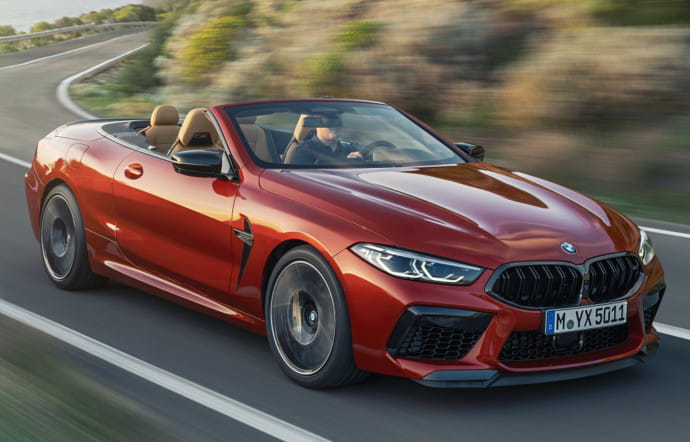 La Série 8 Cabrio débute à 110 000 euros.