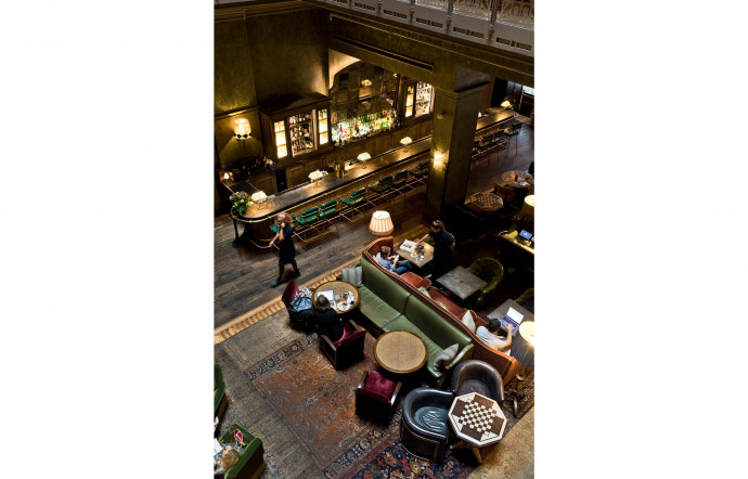 123 Nassau Street. Tél. +1 (212) 233-2300. www.thebeekman.com