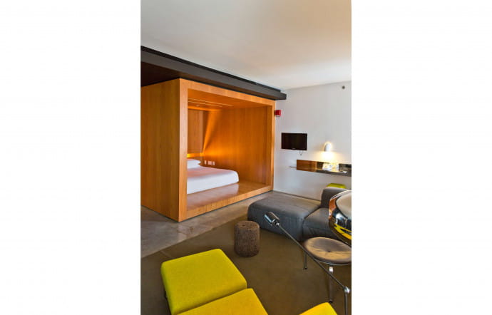 New York : 4 hôtels à Chelsea – 518 W 27th Street. Tél. +1 (212) 216-0000.www.hotel-americano.com