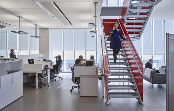 Le lieu multidisciplinaire, a été inauguré en septembre 2018, faisant suite au Jerome L. Greene Science Center achevé en 2016.