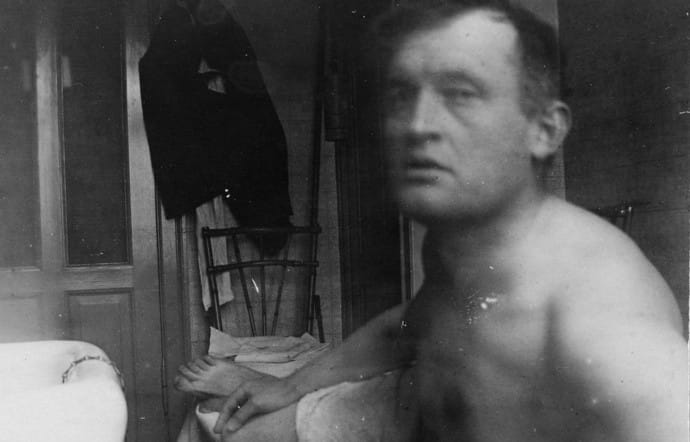 Autoportrait « à la Marat », clinique du Dr Jacobson, Copenhague, 1908-1909.