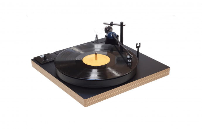 Notre sélection high-tech – Platine Simplex MK2, Well Tempered, 2 300 €.