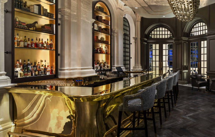 Le Writers Bar, en hommage aux nombreux auteurs ayant séjourné au palace.