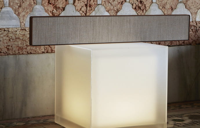 La nouveauté Beosound Stage a été présentée à Venise.
