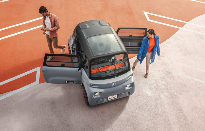 Citroën présente Ami, sa voiturette électrique sans permis en autopartage.
