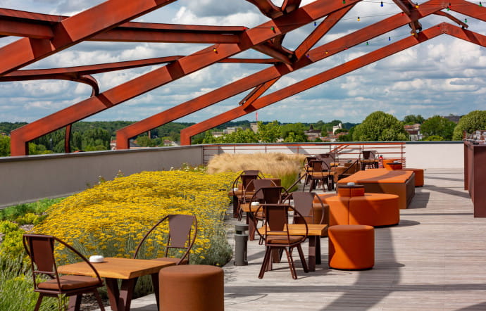 Hôtel Chais Monnet, 50 Avenue Paul Firino Martell, Cognac (16), Tél. +33 5 17 22 32 23, www.chaismonnethotel.com