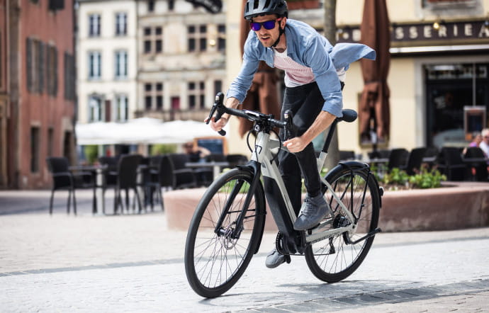 Vélo électrique Friday 28, à partir de 2999 €, Moustache Bikes.