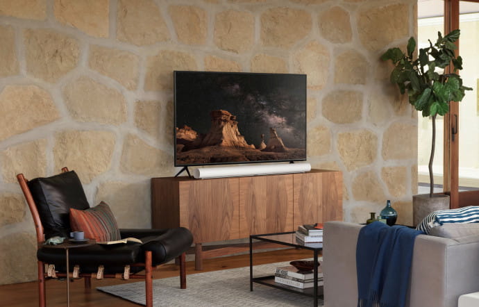 La barre de son Arc remplace la Playbase et Playbar. Elle est déjà en précommande sur le site de Sonos, 899 €.