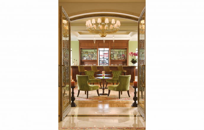L’hôtel Istanbul at the Bosphorus.
