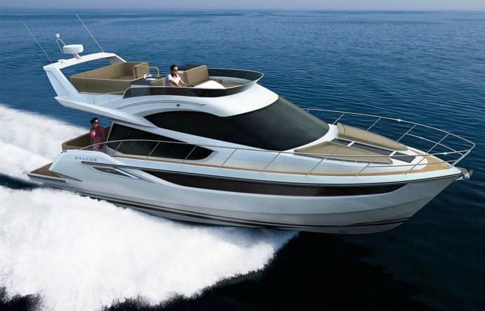 5 vedettes à flybridge européennes – Galeon 400 Fly