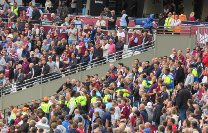 Les supporters de West Ham dans le London Stadium.
