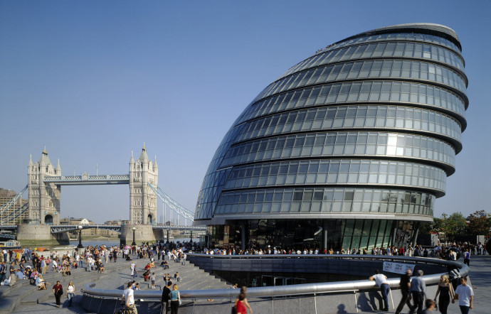 Inauguré en 2002, le City Hall de Londres avait bousculé les codes du genre.