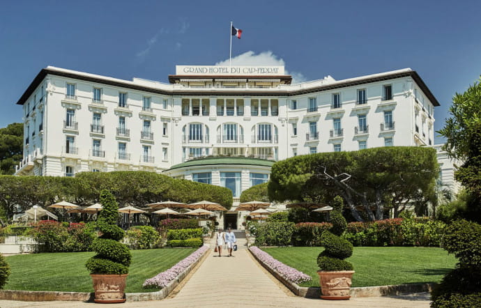 71, bd du Général-de-Gaulle. Tél. +33 (0)4 93 76 50 50. www.fourseasons.com/capferrat
