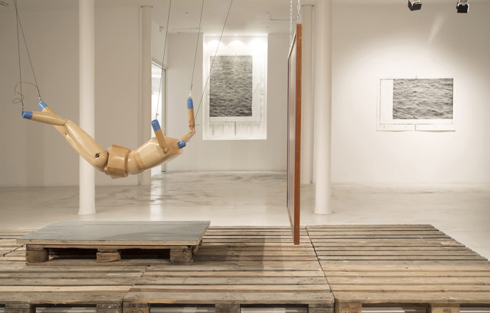 Installation de l’artiste plasticien portugais Julião Sarmento à la galerie Joan Prats, l’une des enseignes prestigieuses DE Barcelone.