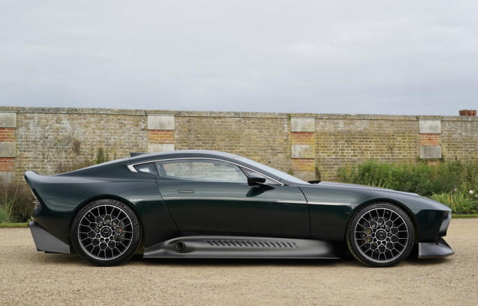 Aston Martin Victor, pour le plaisir… et la puissance !