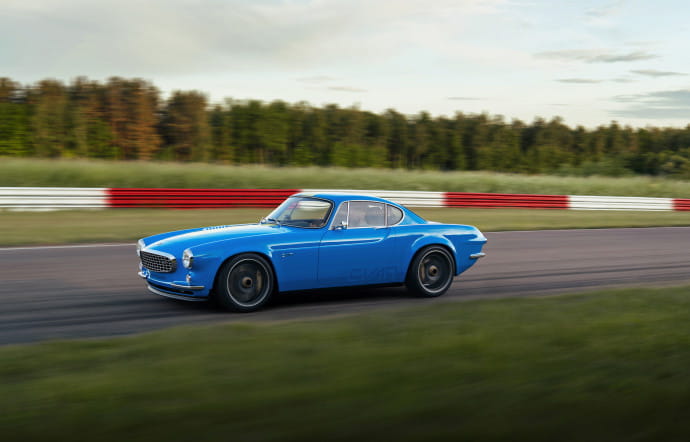 Cyan Racing remet la Volvo P1800 sur le devant de la scène