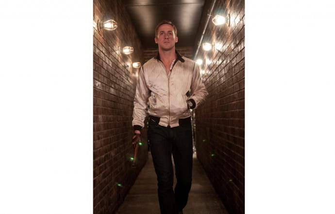 Dans Drive (2011), Ryan Gosling porte une Calatrava de Patek Philippe.