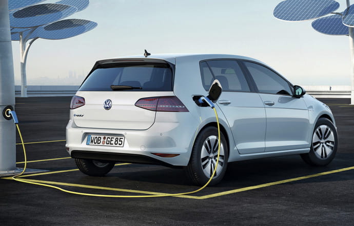 Icônes électriques 3/5 : Volkswagen Golf & VW e-Golf