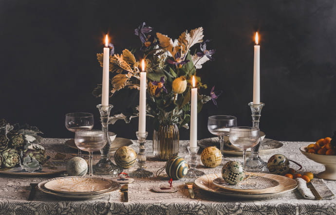 Petites ou grandes tablées, ravir ses convives par la décoration de table est aussi important.